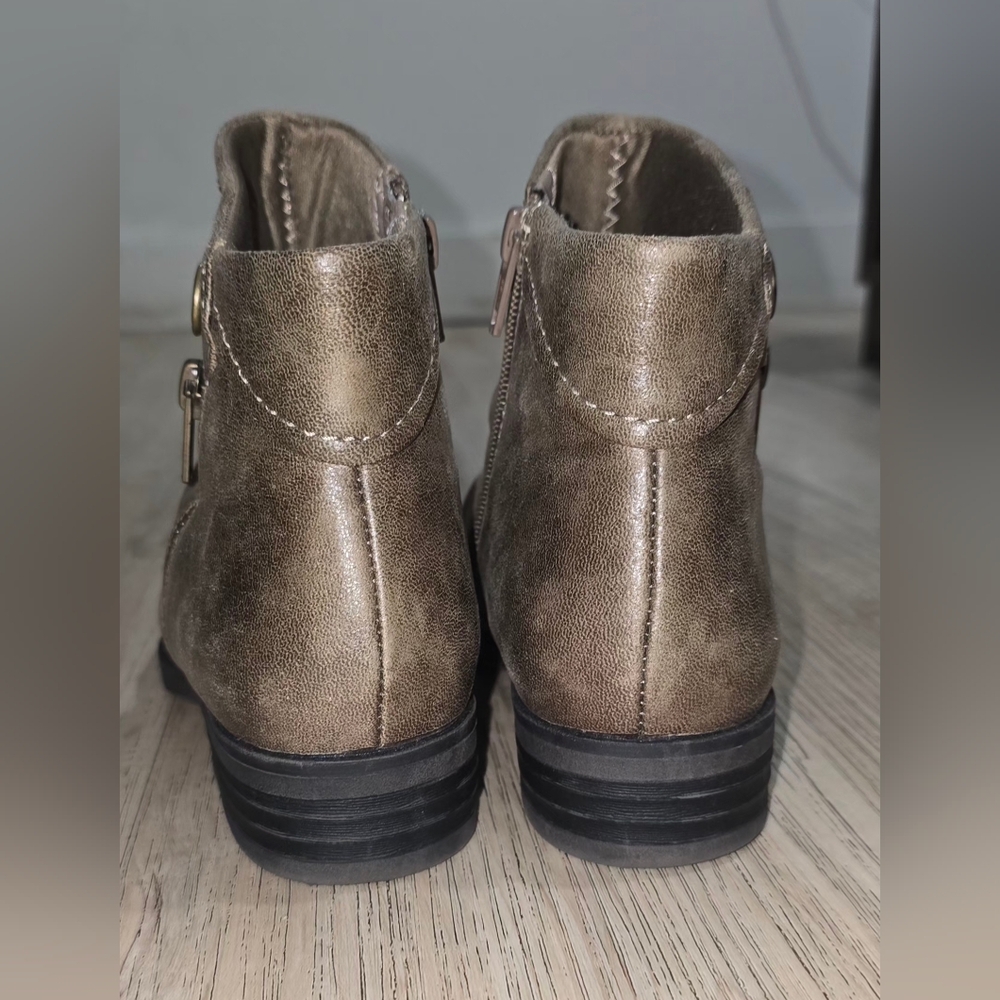 Elegant Brown Ankle Booties